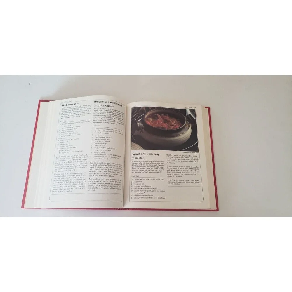 Betty Crocker International Cookbook 1980 First Edition